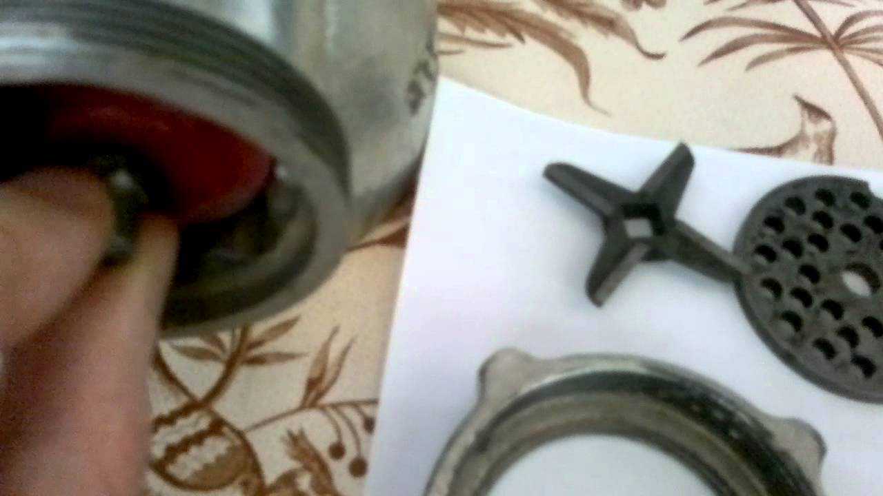 4 способа раскрутить заклинившую мясорубку
