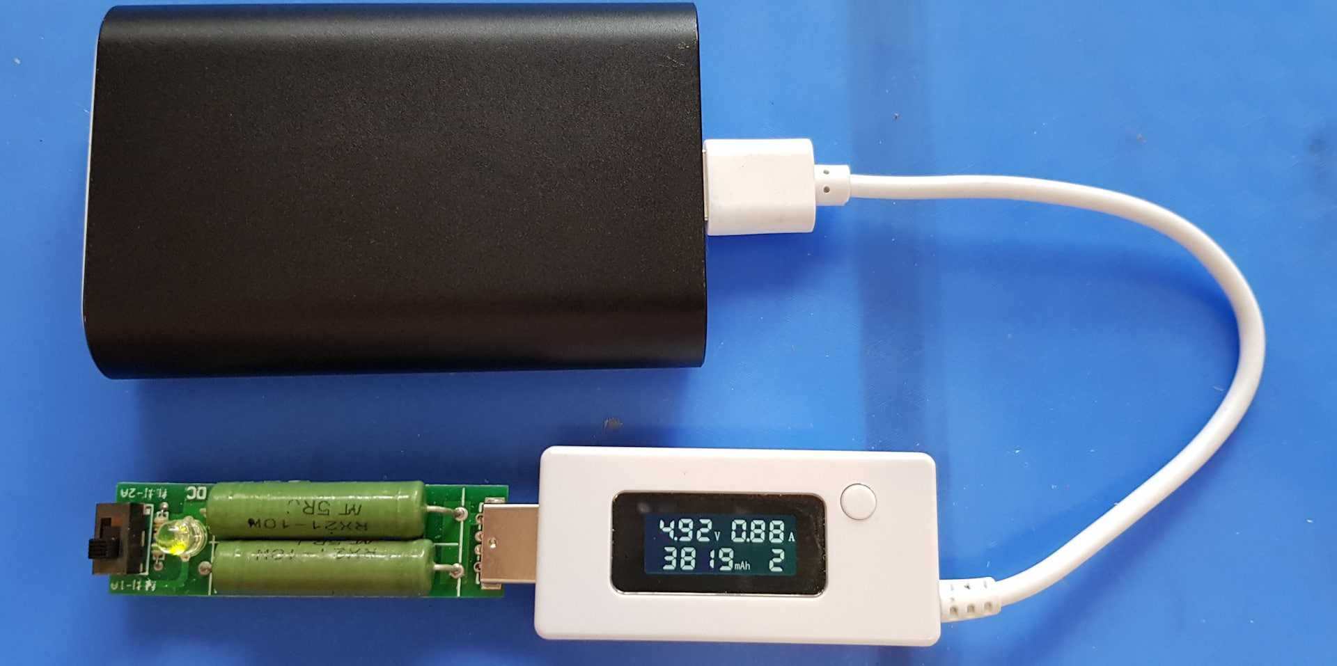 Тестер емкости аккумуляторов 18650. KCX-017. Тестер USB KCX. Прибор для измерения емкости аккумулятора 18650. Тестер емкости аккумулятора 18650.