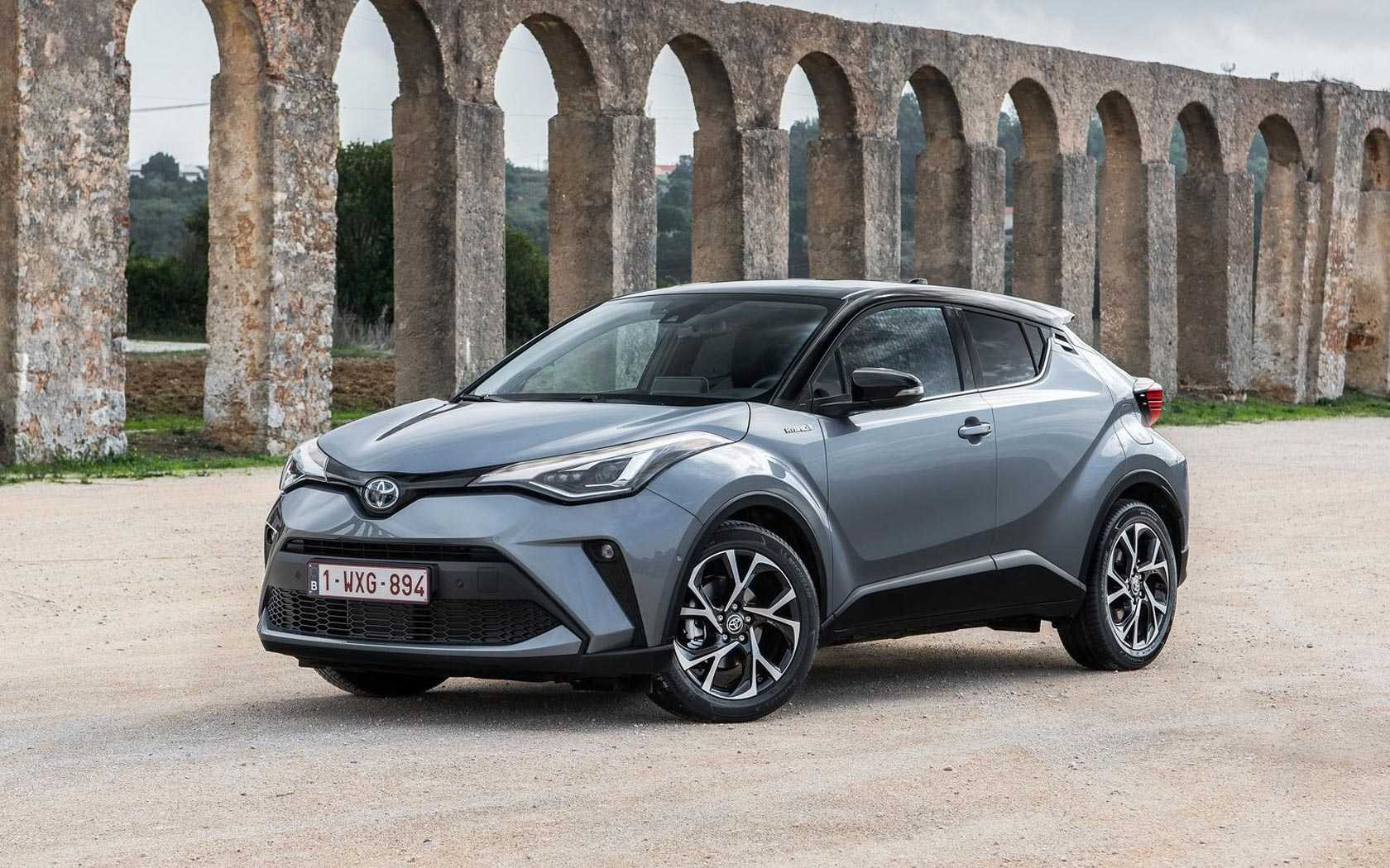 Toyota c-hr гибрид: характеристики, расход, батарея, комплектации